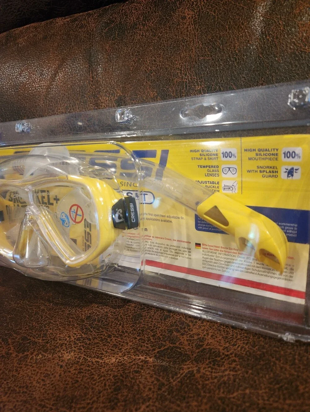 Cressi Children Wide View Comfortable Snorkeling Set, New in Packaging
